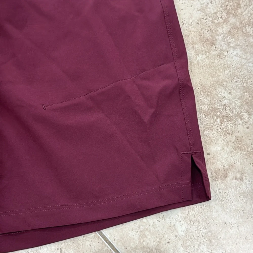 Fabletics Men's Burgundy Athletic 7 inch Shorts with Lavender Waistband NWT - Picture 5 of 11